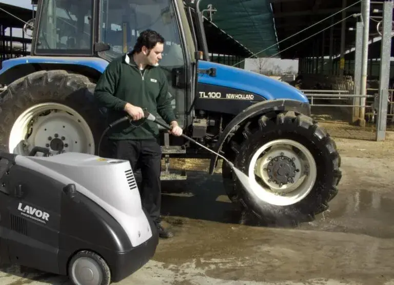 Kdy se vyplatí pronájem úklidové techniky a na co si dát pozor při výběru dodavatele?